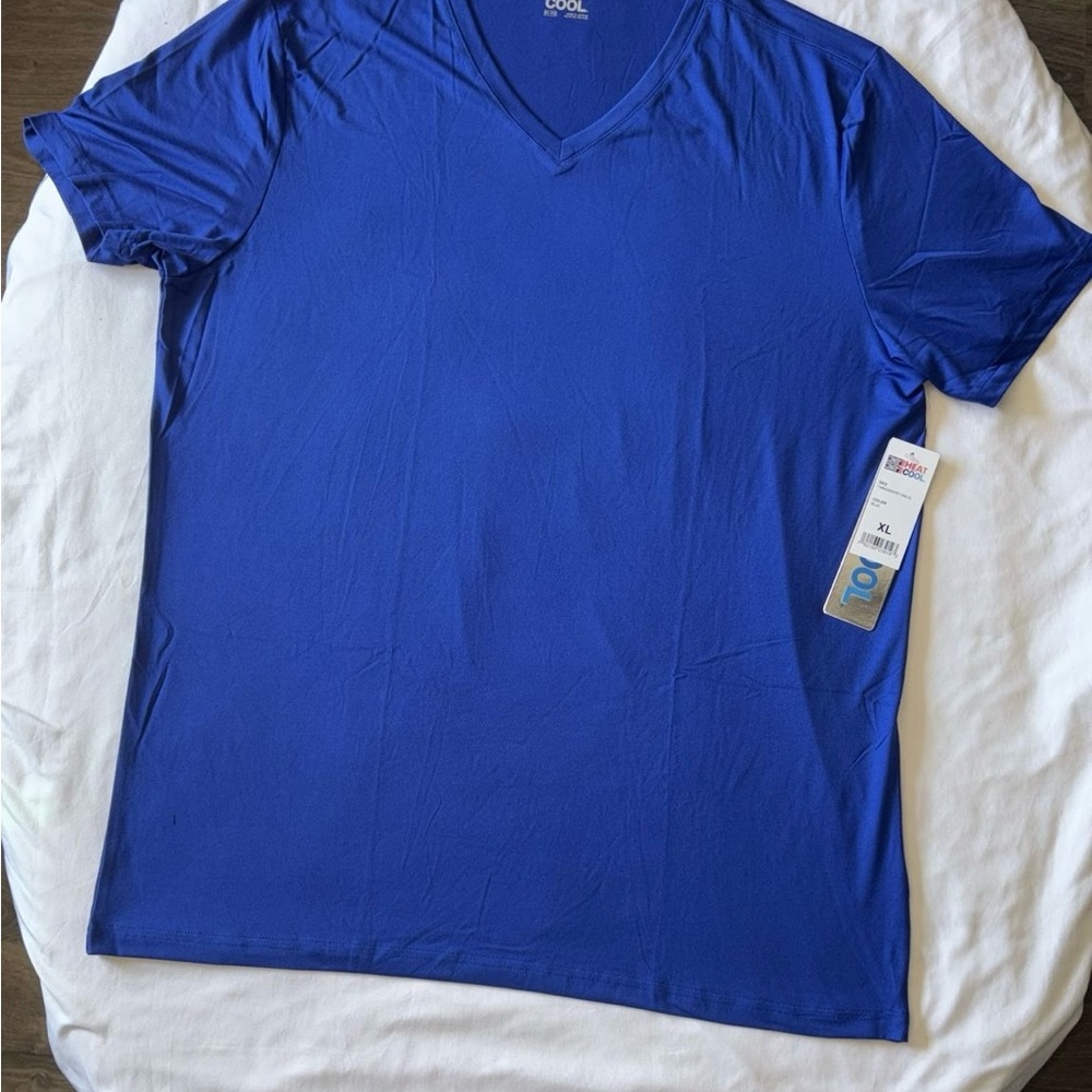 32 Degrees Men's Cool Blue V-Neck Tee